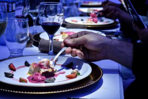 First Impression Nightmares: 4 Home Cleaning Habits That’ll Scare Off Your Date